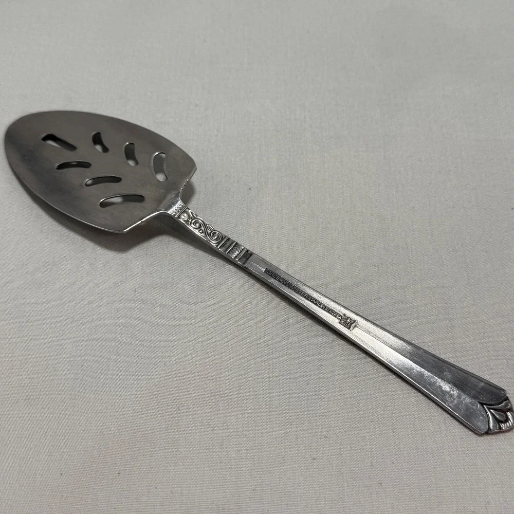 Orleans Silver Pie Cake Server ORL31 Pierced Stainless Steel 70s Vintage 9.25